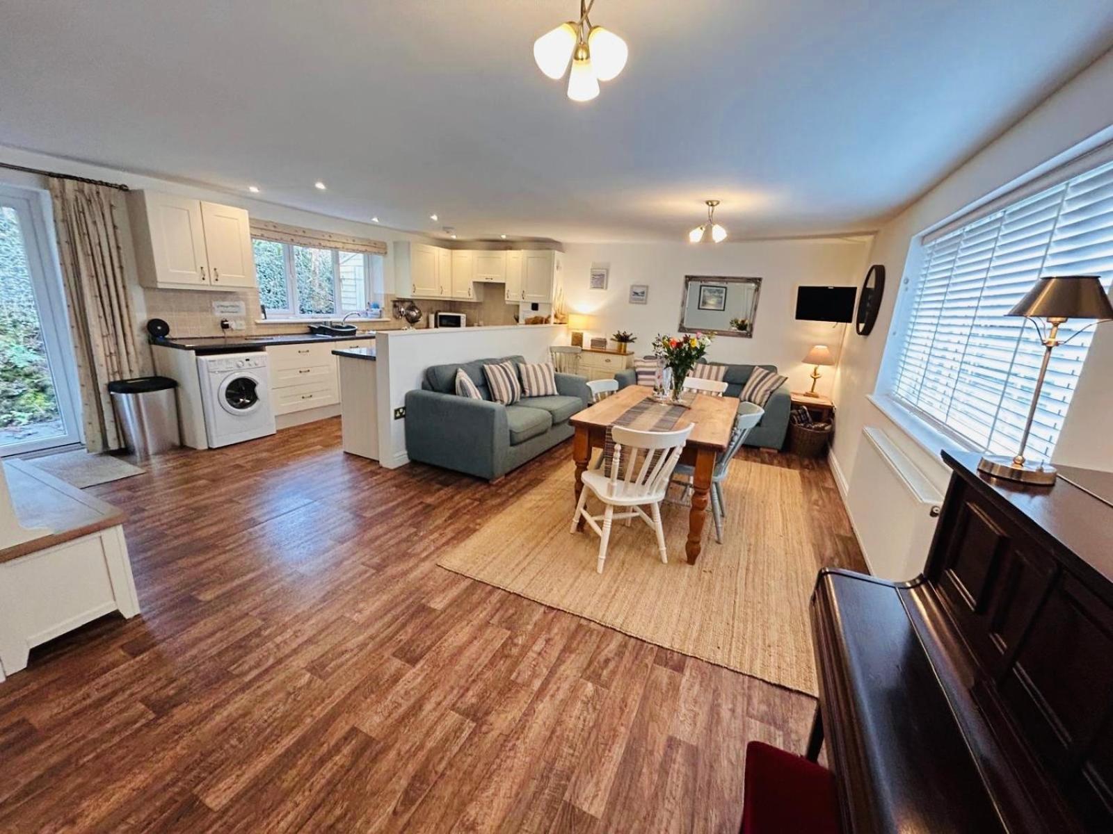 Y Bwthyn Apartment Bangor  Exterior photo